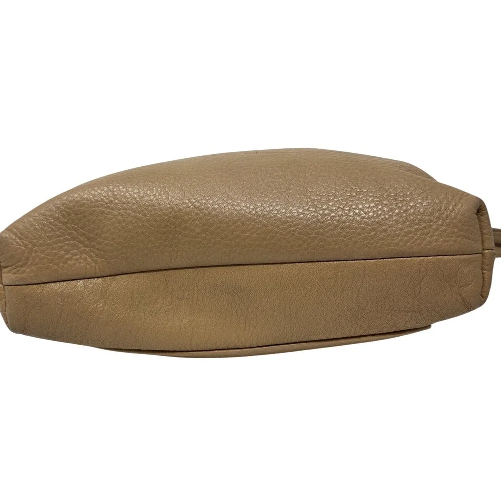 HOBO Pebbled Leather Hobo Crossbody in Taupe